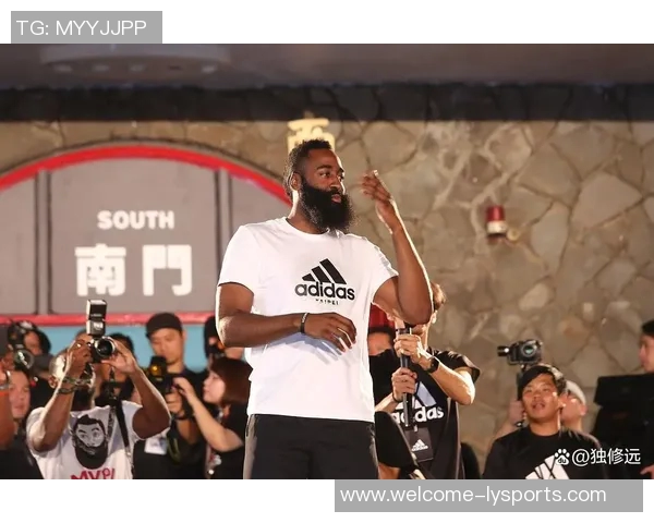 今夏新签自由球员解锁交易资格保罗哈登欧文等明星球员在列 今夏新签自由球员解锁交易资格保罗哈登欧文等明星球员在列