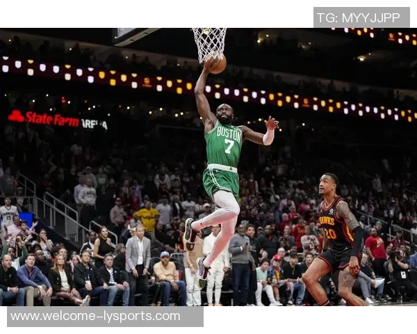 杰伦布朗本赛季表现惊艳场均293分63篮板5助攻创生涯新高 杰伦布朗本赛季表现惊艳场均293分63篮板5助攻创生涯新高