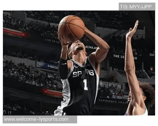 NBA赛事分析:老鹰战胜火箭活塞遭遇太阳强敌森林狼全力以赴对抗雷霆 NBA赛事分析:老鹰战胜火箭活塞遭遇太阳强敌森林狼全力以赴对抗雷霆